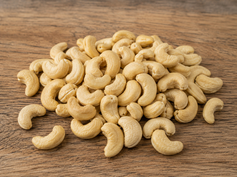 Cashews: Benefits, Calories, and Who Should Go Easy